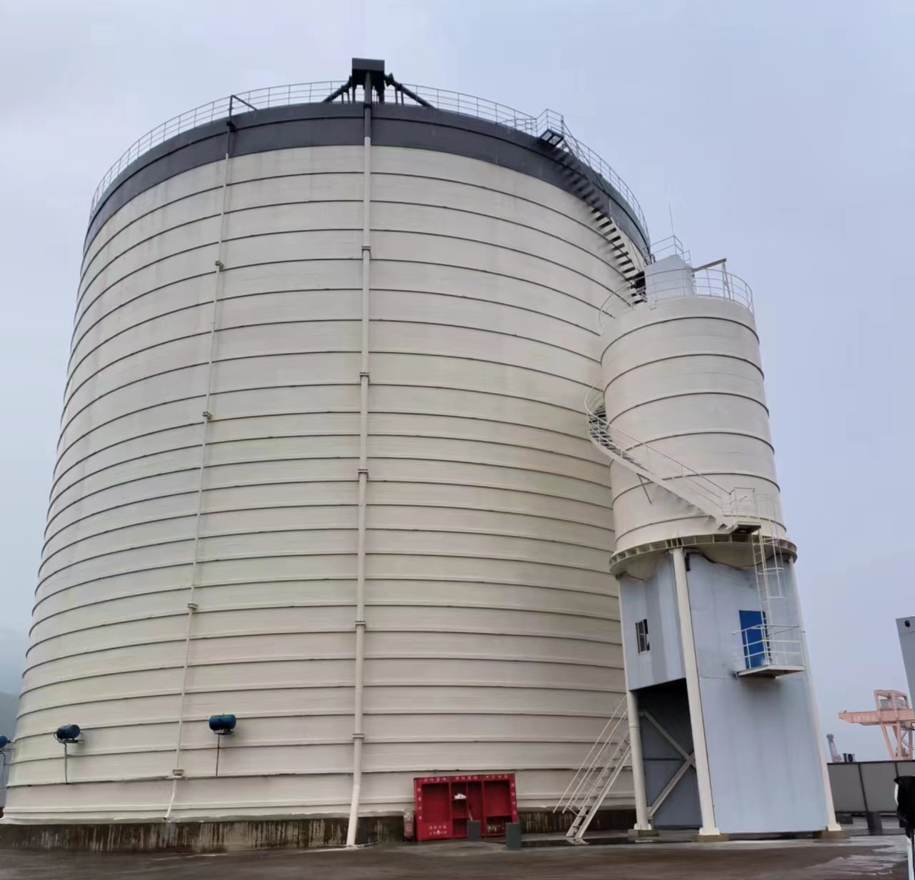 翠屏10万吨水泥钢板库